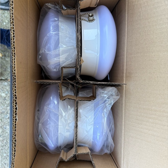 Spin Light 7 in.Light LED Flush Mount Screws in 4-Pack. $60 - Picture 1 of 5